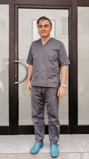 Non solo competenze, ma empatia e dedizione: scopri chi si prende cura ogni giorno del tuo animale nella clinica veterinaria di Ostuni.


