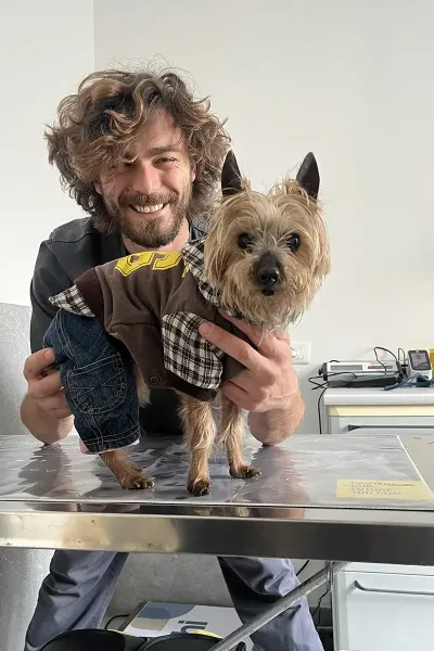 Scopri le storie di guarigione dei nostri piccoli eroi a quattro zampe: una gallery ricca di sorrisi, coccole e successi terapeutici presso la Clinica Veterinaria Citt&agrave; di Ostuni.