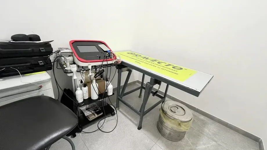 Dalla visita di base alla chirurgia ortopedica: ecco come ci prendiamo cura del tuo animale domestico con esperienza e tecnologie moderne.